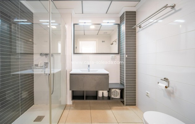 Wiederverkauf - Wohnung - Orihuela Costa - Lomas de Cabo Roig