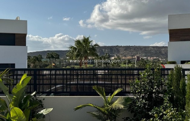 Resale - Villa - Algorfa - La Finca Golf Resort