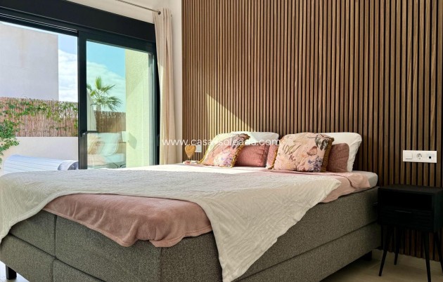 Resale - Villa - Algorfa - La Finca Golf Resort
