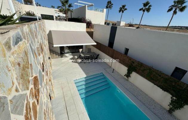 Resale - Villa - Algorfa - La Finca Golf Resort