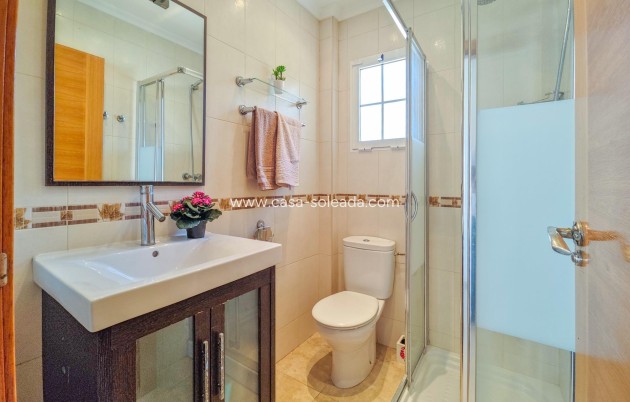 Wiederverkauf - Villa - Torrevieja - La Mata
