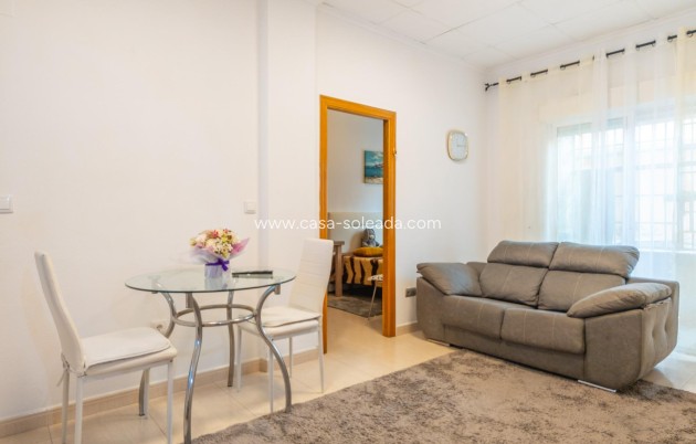 Wiederverkauf - Wohnung - Torrevieja - Center