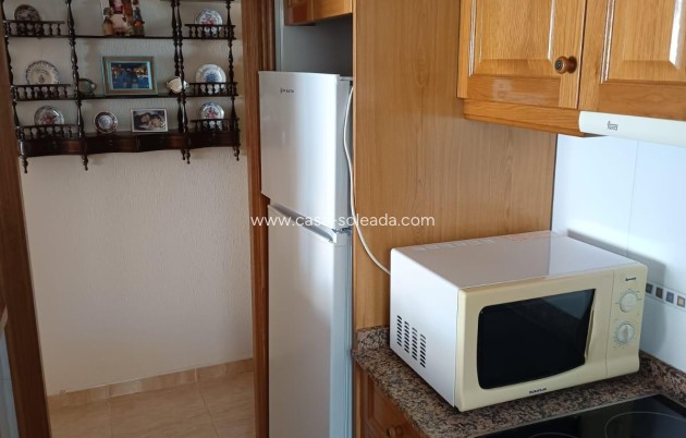 Herverkoop - Appartement / flat - Torrevieja - Center