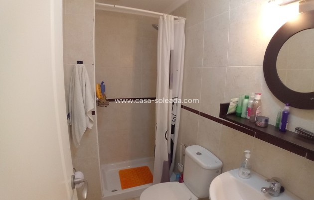 Resale - Apartment / flat - Jacarilla