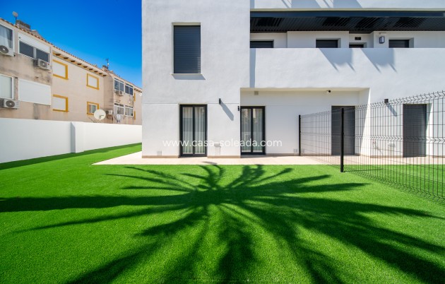 Wiederverkauf - Wohnung - Torrevieja - Punta Prima