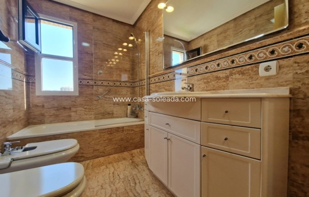 Herverkoop - Appartement / flat - Benidorm - Costa Blanca