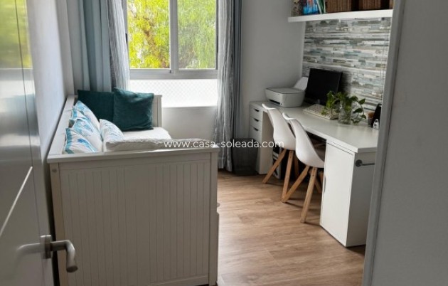 Wiederverkauf - Wohnung - Albir - Costa Blanca