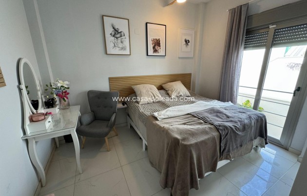Wiederverkauf - Villa - Orihuela Costa - Costa Blanca