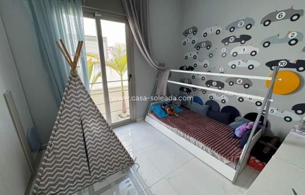 Wiederverkauf - Villa - Orihuela Costa - Costa Blanca