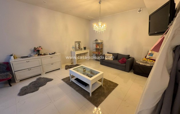 Wiederverkauf - Villa - Orihuela Costa - Costa Blanca