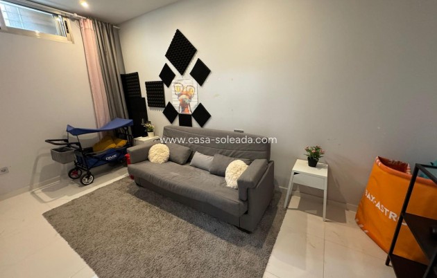 Wiederverkauf - Villa - Orihuela Costa - Costa Blanca