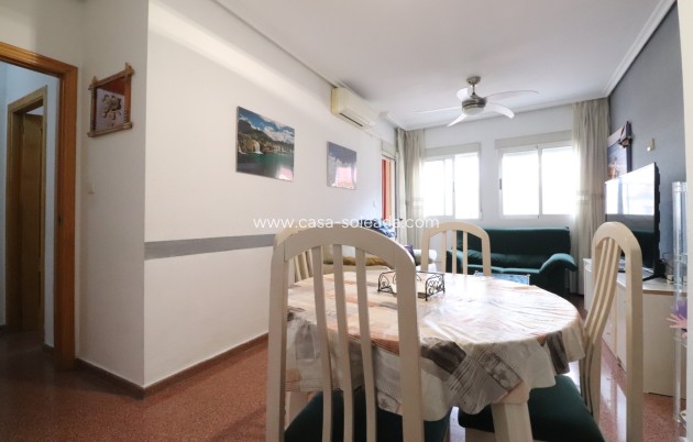 Resale - Apartment / flat - Torrevieja