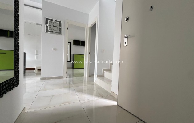 Wiederverkauf - Villa - Orihuela Costa - Lomas de Cabo Roig