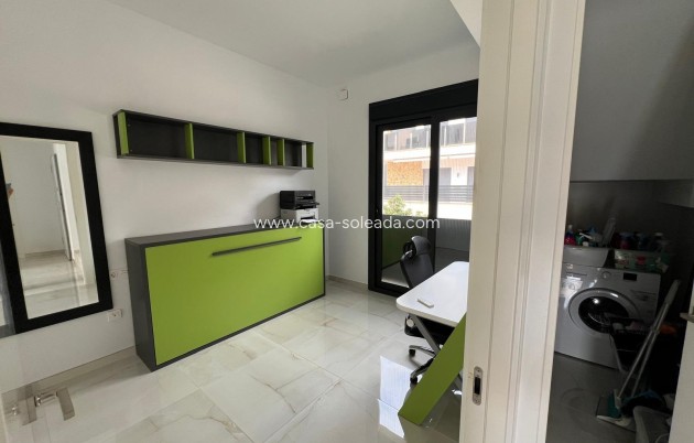 Wiederverkauf - Villa - Orihuela Costa - Lomas de Cabo Roig