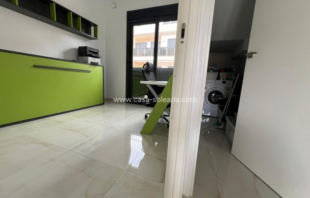 Wiederverkauf - Villa - Orihuela Costa - Lomas de Cabo Roig