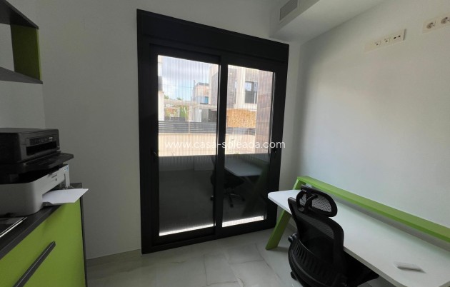 Wiederverkauf - Villa - Orihuela Costa - Lomas de Cabo Roig