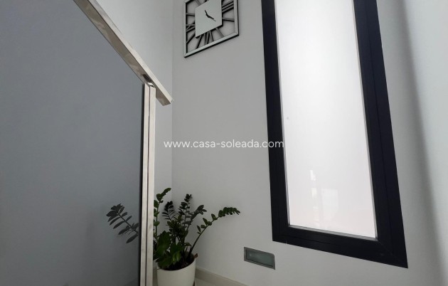 Wiederverkauf - Villa - Orihuela Costa - Lomas de Cabo Roig