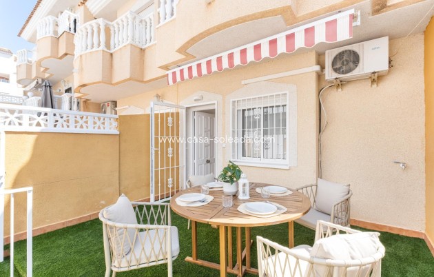 Wiederverkauf - Stadthaus - Orihuela Costa - Las Filipinas