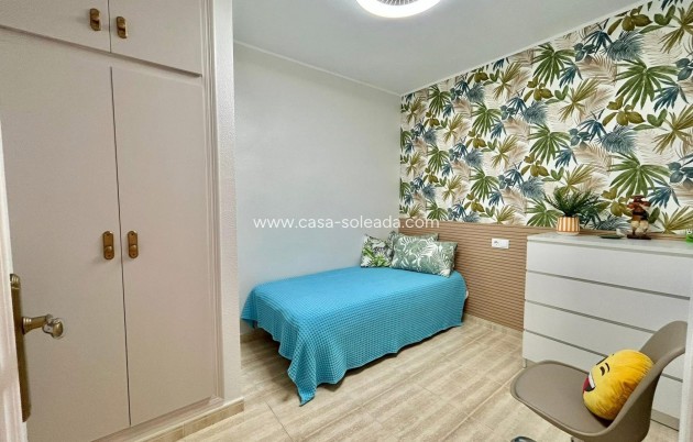Wiederverkauf - Wohnung - Torrevieja - Playa del Cura