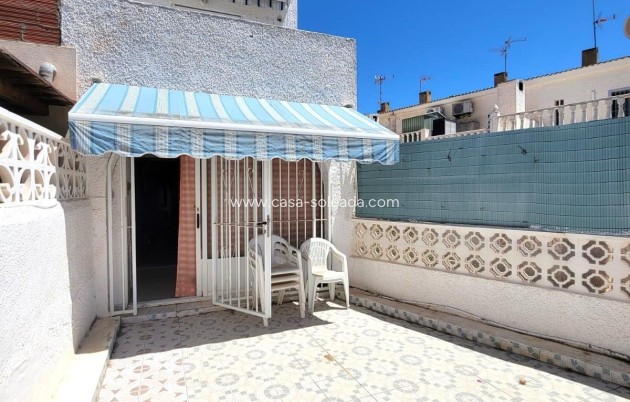 Wiederverkauf - Wohnung - Torrevieja - Calas Blanca