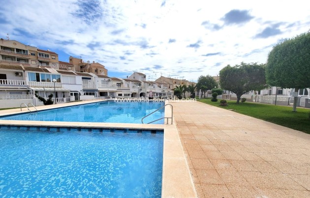 Wiederverkauf - Wohnung - Torrevieja - Calas Blanca