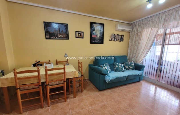 Resale - Apartment / flat - Torrevieja - Nueva Torrevieja