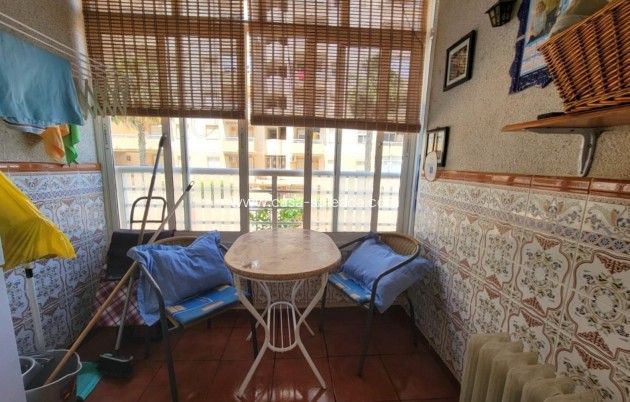 Resale - Apartment / flat - Torrevieja - Nueva Torrevieja