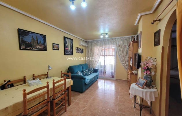 Resale - Apartment / flat - Torrevieja - Nueva Torrevieja