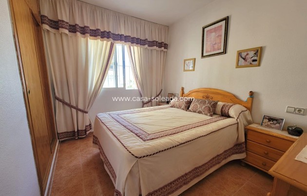Resale - Apartment / flat - Torrevieja - Nueva Torrevieja