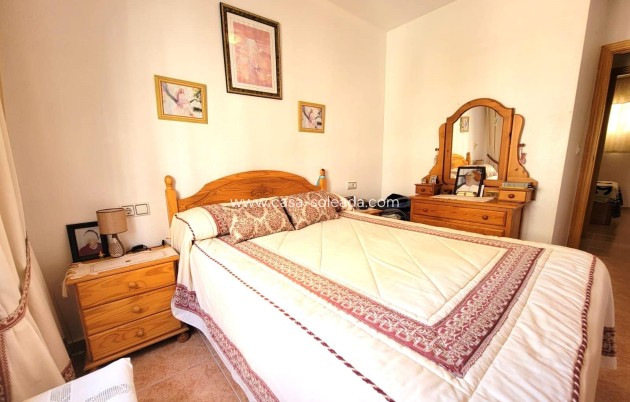 Resale - Apartment / flat - Torrevieja - Nueva Torrevieja