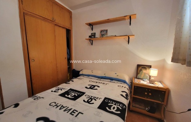 Resale - Apartment / flat - Torrevieja - Nueva Torrevieja