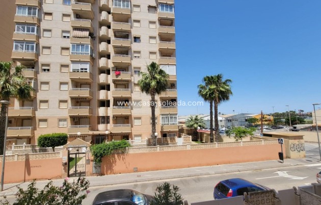 Resale - Apartment / flat - Torrevieja - Nueva Torrevieja