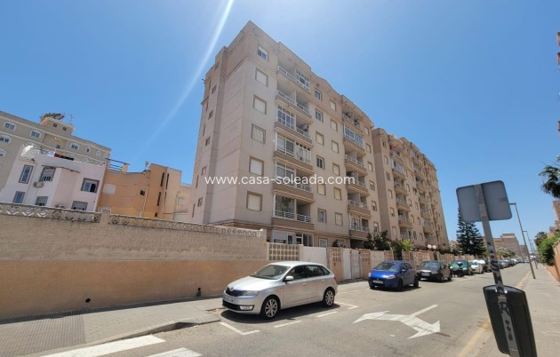 Resale - Apartment / flat - Torrevieja - Nueva Torrevieja