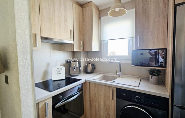 Herverkoop - Appartement / flat - Torrevieja - Nueva Torrevieja