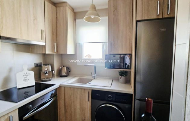 Herverkoop - Appartement / flat - Torrevieja - Nueva Torrevieja