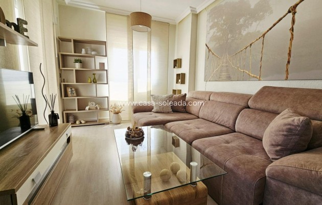 Herverkoop - Appartement / flat - Torrevieja - Nueva Torrevieja