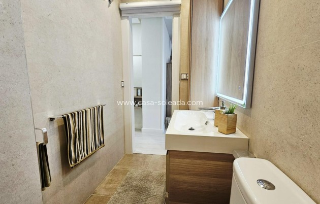 Herverkoop - Appartement / flat - Torrevieja - Nueva Torrevieja