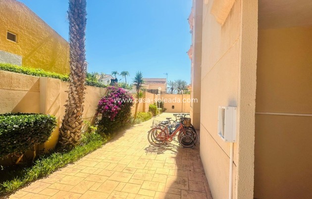 Herverkoop - Appartement / flat - Torrevieja - Nueva Torrevieja