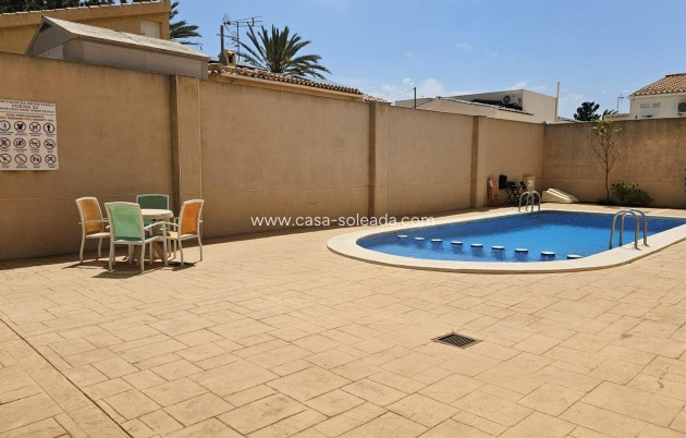 Herverkoop - Appartement / flat - Torrevieja - Nueva Torrevieja