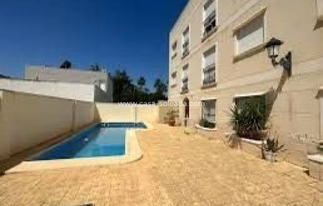 Resale - Apartment / flat - Jacarilla