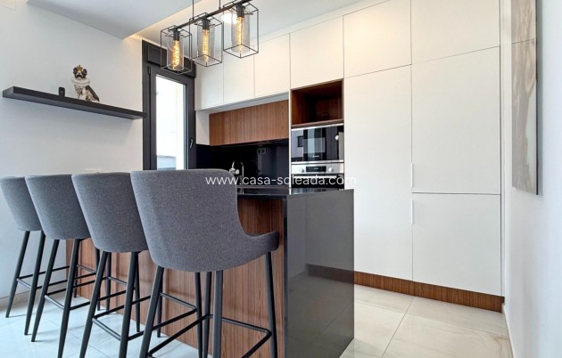 Wiederverkauf - Villa - Orihuela Costa - Lomas de Cabo Roig
