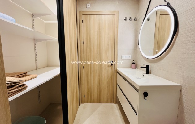 Resale - Apartment / flat - Guardamar del Segura - Costa Blanca