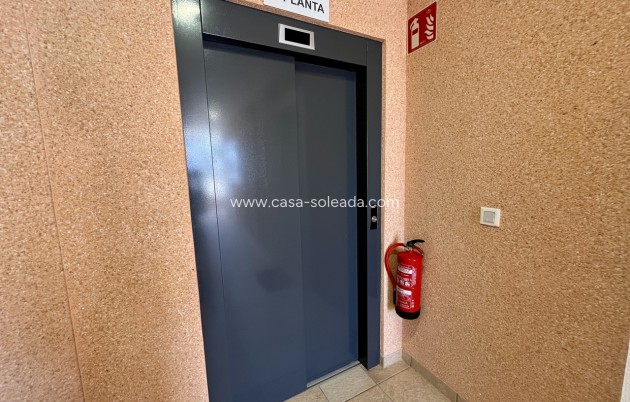 Resale - Apartment / flat - Guardamar del Segura - Costa Blanca