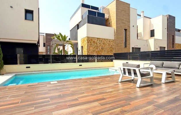 Wiederverkauf - Villa - Orihuela Costa - Costa Blanca