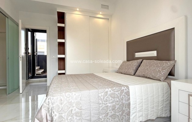 Wiederverkauf - Villa - Orihuela Costa - Costa Blanca