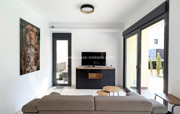 Wiederverkauf - Villa - Orihuela Costa - Costa Blanca