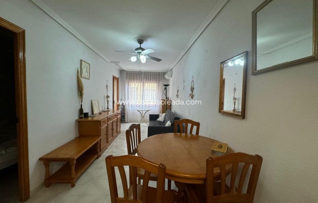 Reventa - Apartamento / piso - Torrevieja - Playa De Los Naufragos