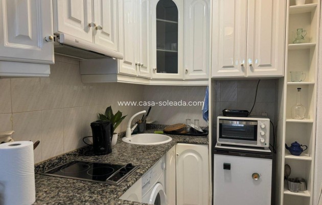 Reventa - Apartamento / piso - Torrevieja - Playa De Los Naufragos
