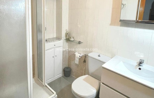 Reventa - Apartamento / piso - Torrevieja - Playa De Los Naufragos