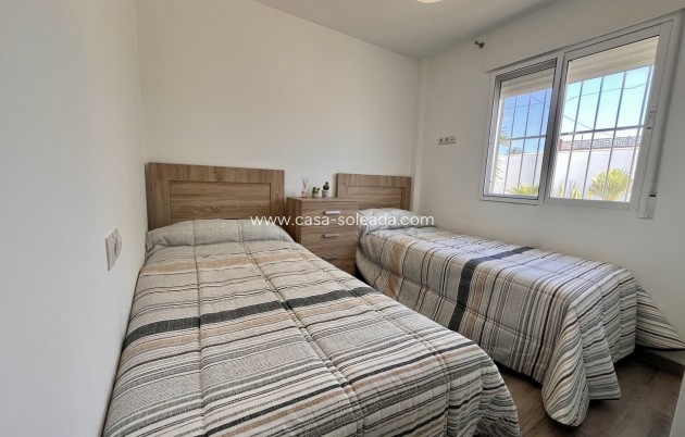 Resale - Country Property/Finca - Alcantarilla